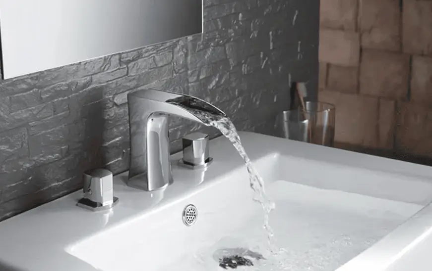 Widespread Mount Bathroom Vanity Faucet in Chrome